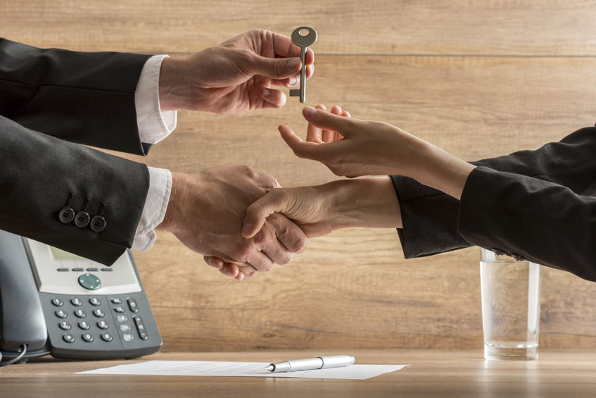 10 Tips To Help Your Broker Get Best Price And A Quick Sale